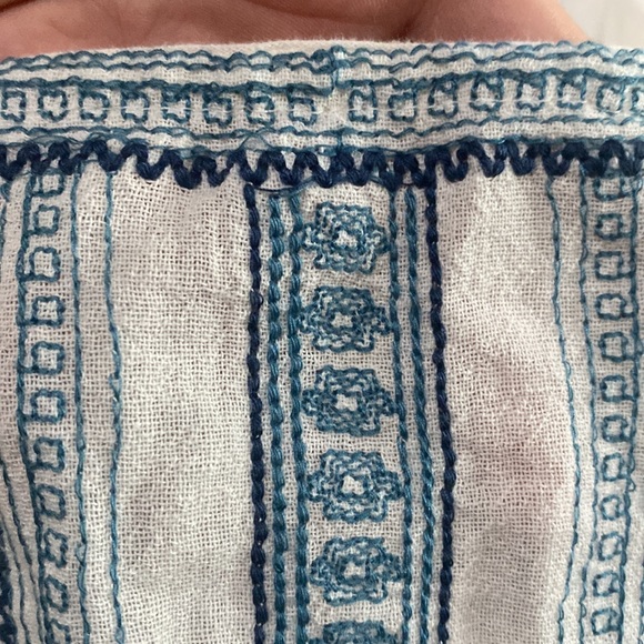 NWOT Star Mela Cotton Blue & White Embroidered Sleeveless Romper💙🤍💙 - Picture 6 of 14